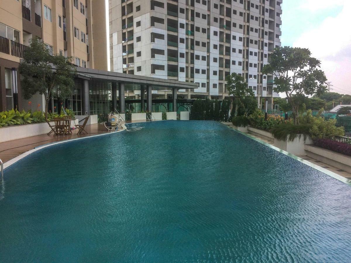 Spacious 1br At The Oasis Cikarang By Travelio Apartemen *