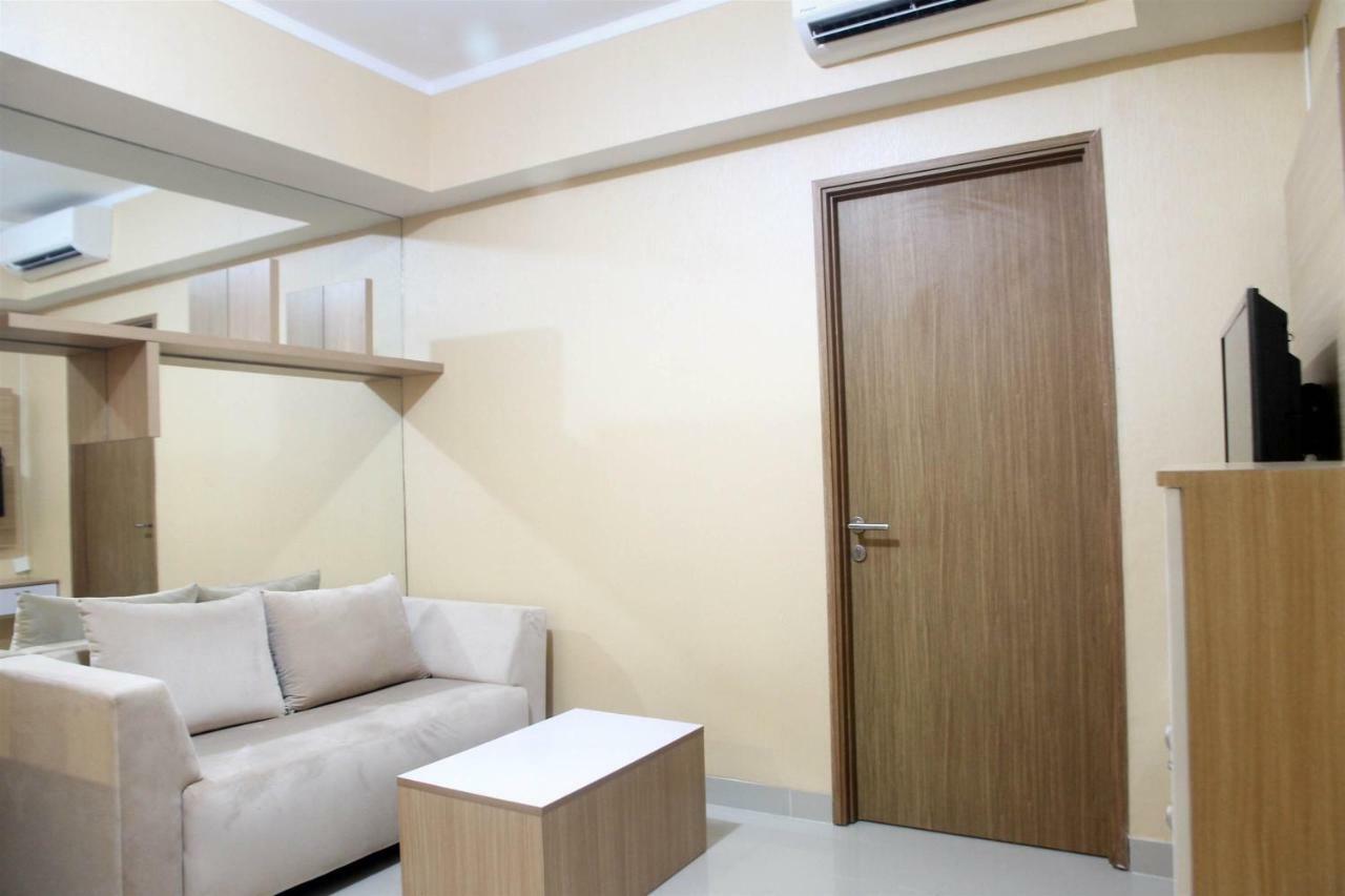 Spacious 1br At The Oasis Cikarang By Travelio Apartemen Bekasi