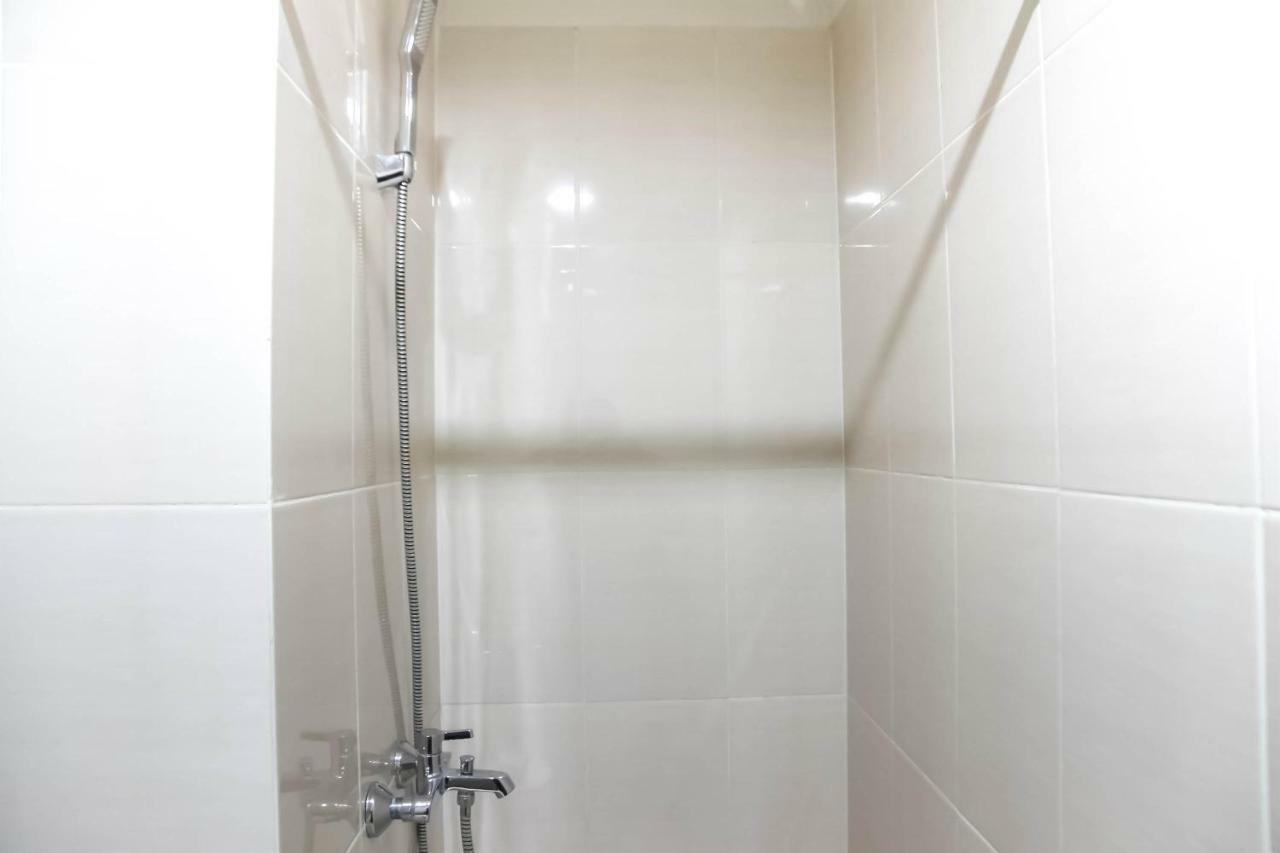 Spacious 1br At The Oasis Cikarang By Travelio Apartemen *